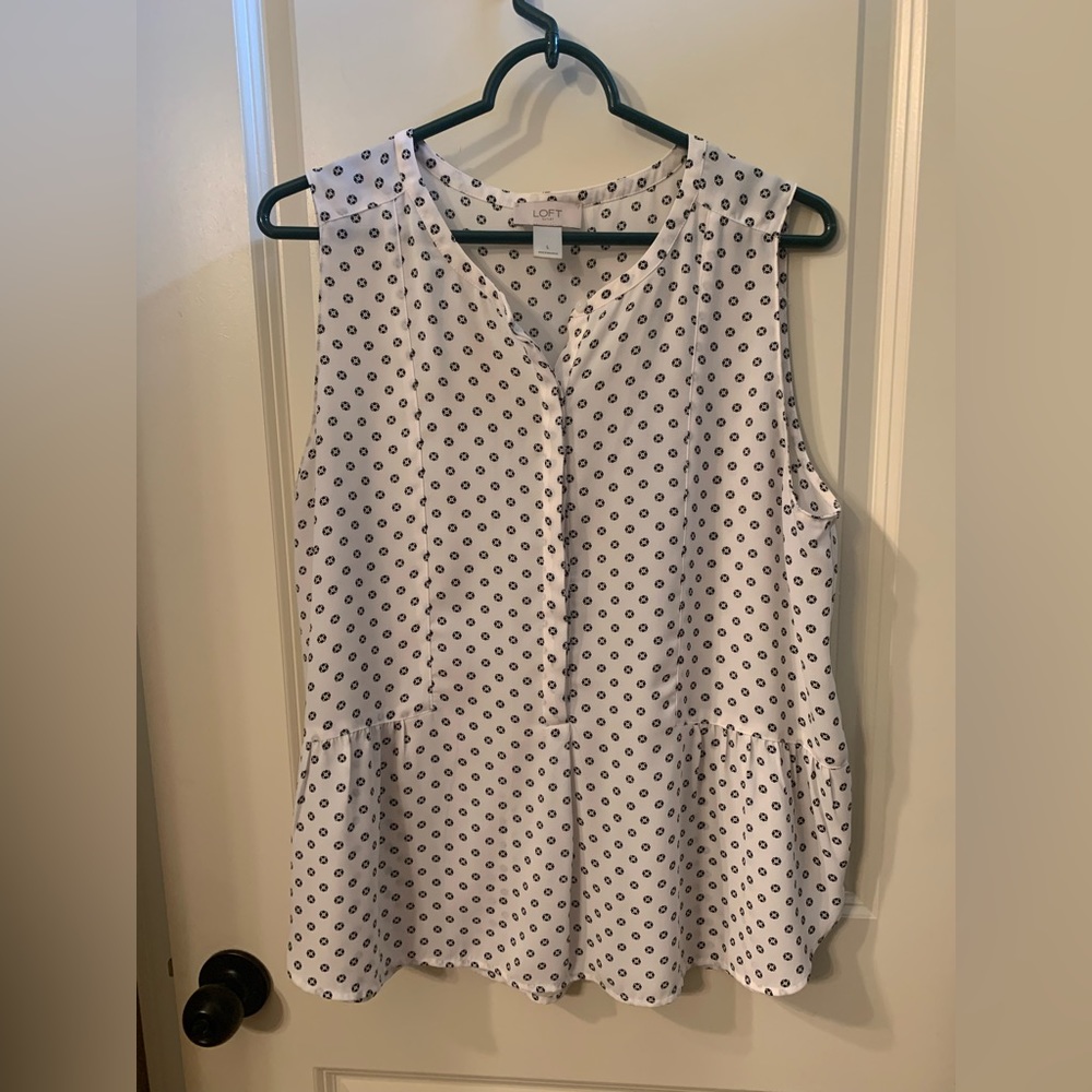 Women’s LOFT Sleeveless Top